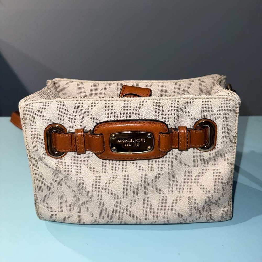 Michael Kors Cream and Tan Crossbody Bag